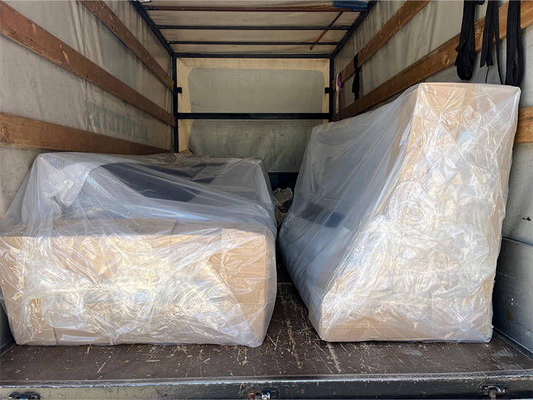 piros7es - szallitas, fuvarozas