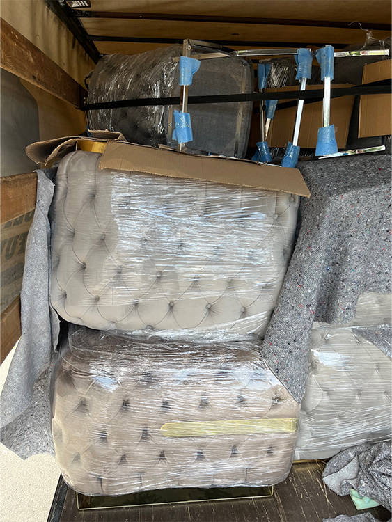 piros7es - szallitas, fuvarozas