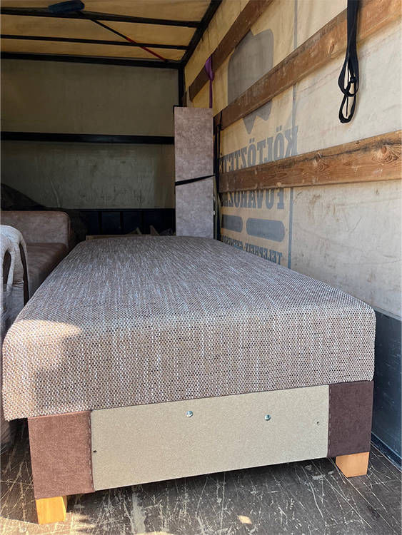 piros7es - szallitas, fuvarozas